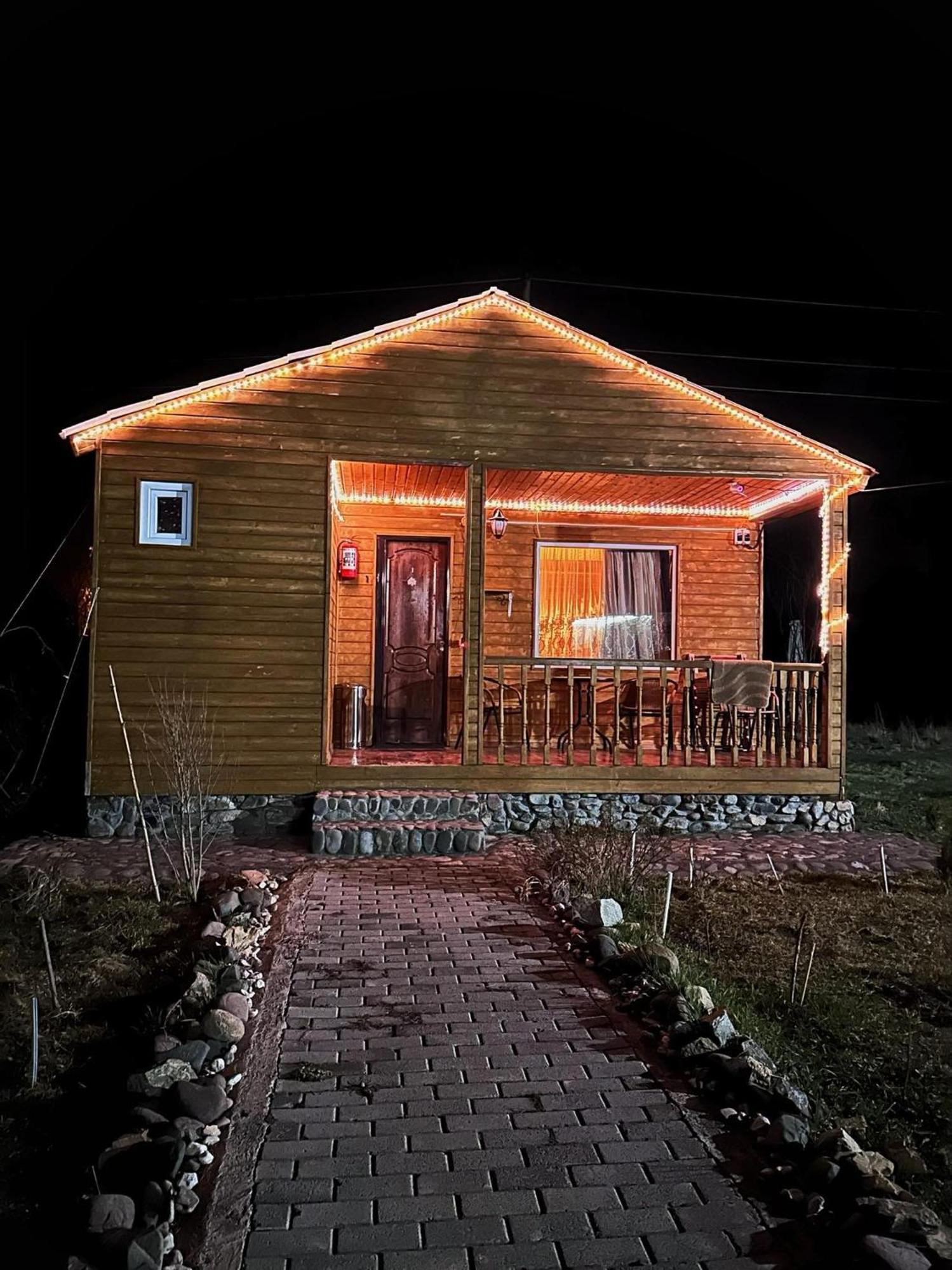 Family Hotel Maia - Cемейная Гостиница Майя Dashbashi Buitenkant foto